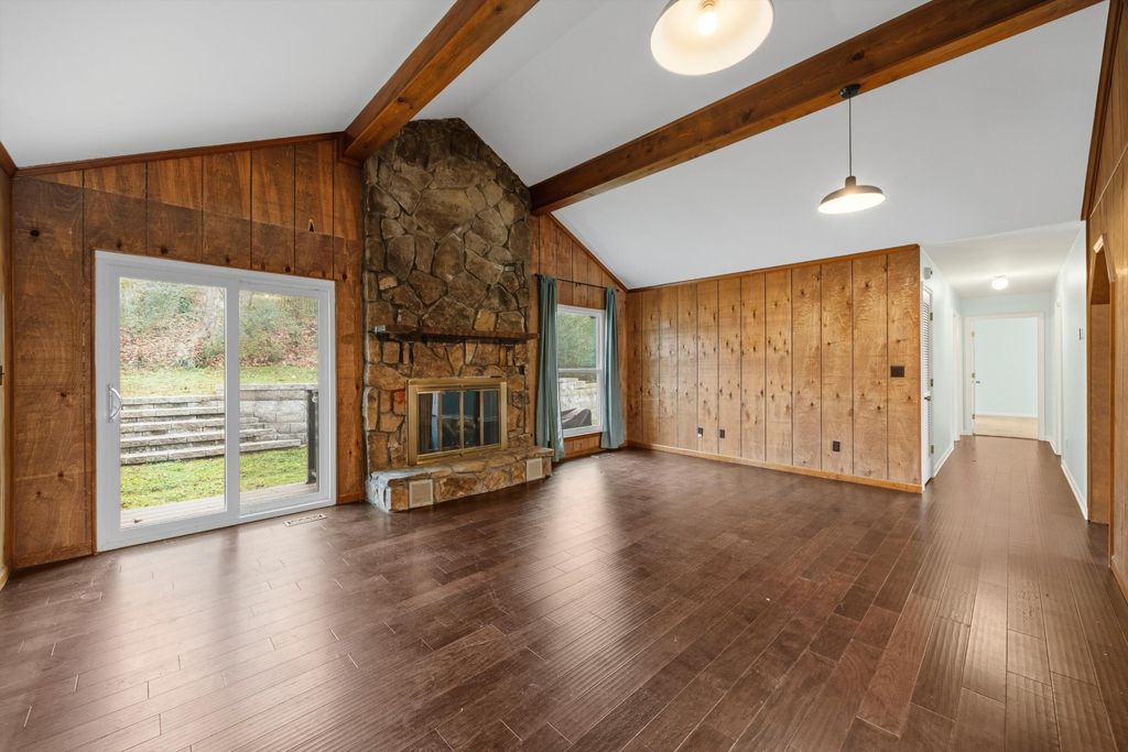 4910 Bal Harbor Drive, Chattanooga, TN 37416