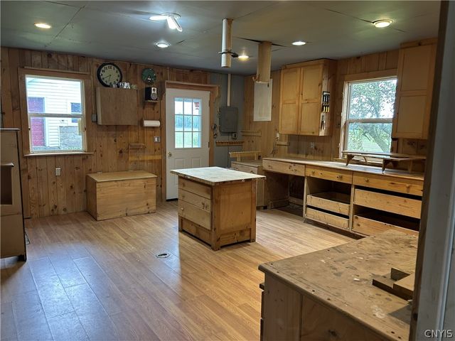 1548 West Genesee Street Road, Aurelius, NY 13021