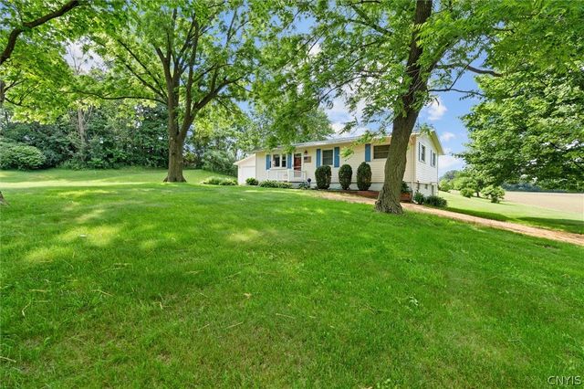 1548 West Genesee Street Road, Aurelius, NY 13021