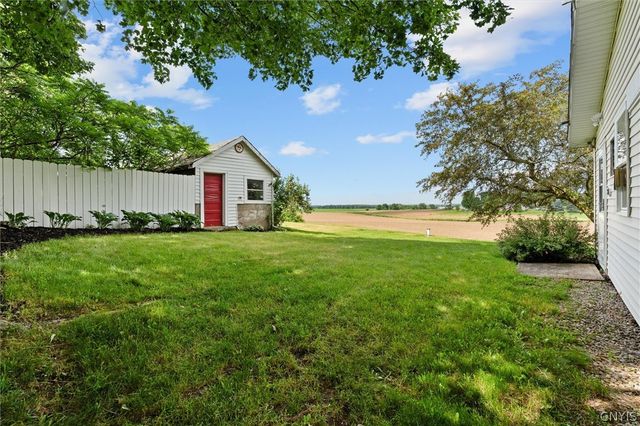 1548 West Genesee Street Road, Aurelius, NY 13021