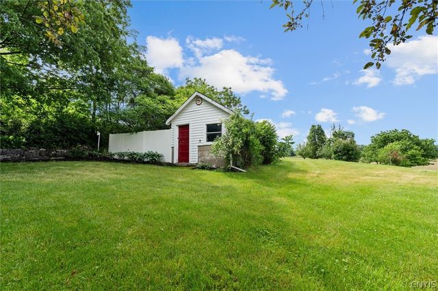 1548 West Genesee Street Road, Aurelius, NY 13021