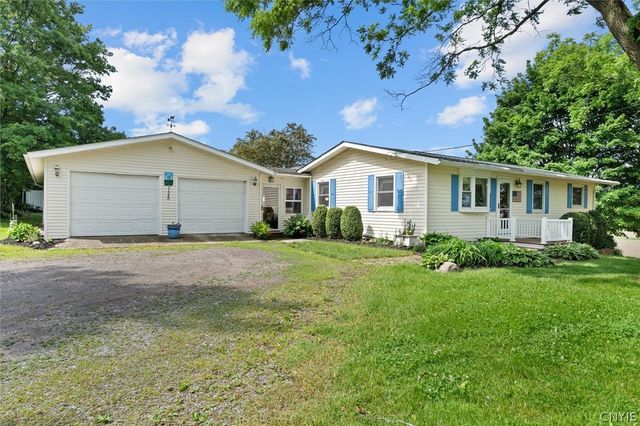 1548 West Genesee Street Road, Aurelius, NY 13021