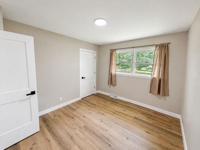 6060 Twilight Avenue, Kalamazoo, MI 49048