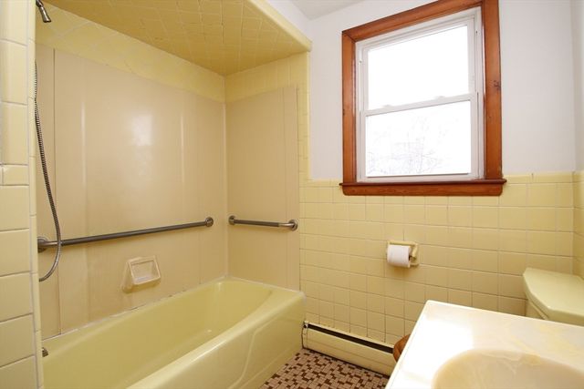 40 Rand Street, Revere, MA 02151