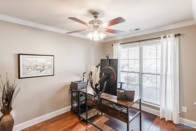 6802 Wintercrest Way SE, Owens Cross Roads, AL 35763