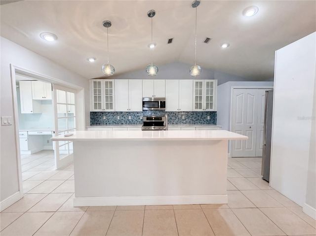 4816 61ST AVENUE TERRACE W, Bradenton, FL 34210