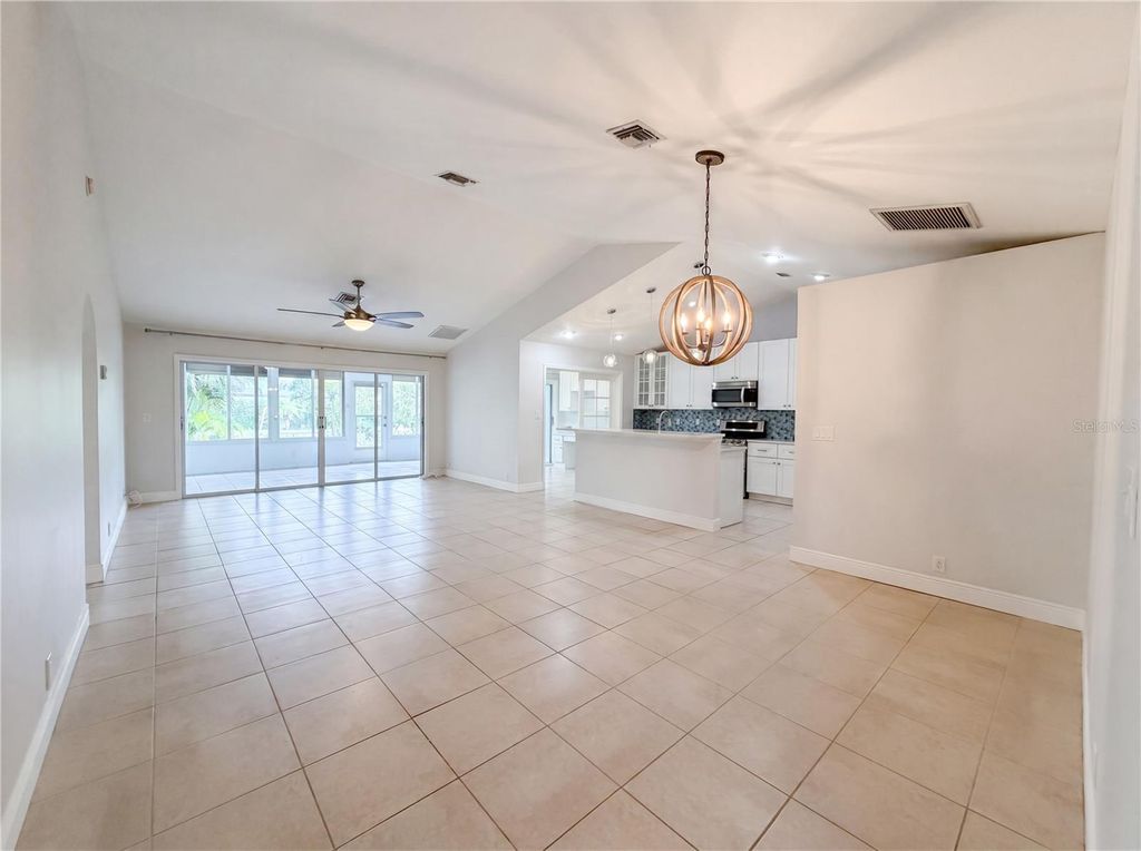 4816 61ST AVENUE TERRACE W, BRADENTON, FL 34210 — photo 3