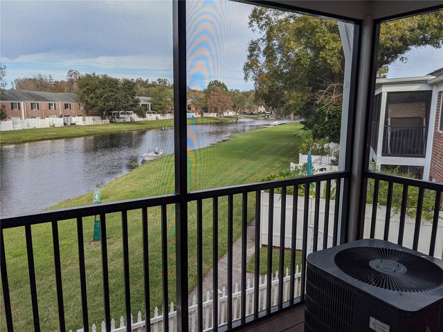 13686 ORANGE SUNSET DR 201, Tampa, FL 33618