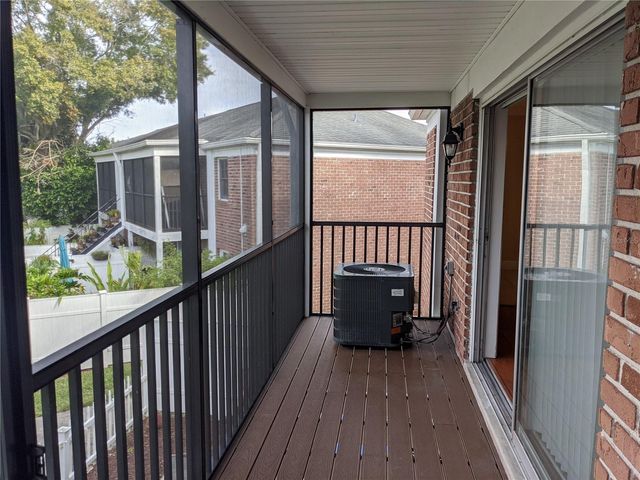 13686 ORANGE SUNSET DR 201, Tampa, FL 33618