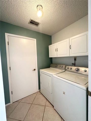 1571 MARGARETE CRESCENT DRIVE, Apopka, FL 32703