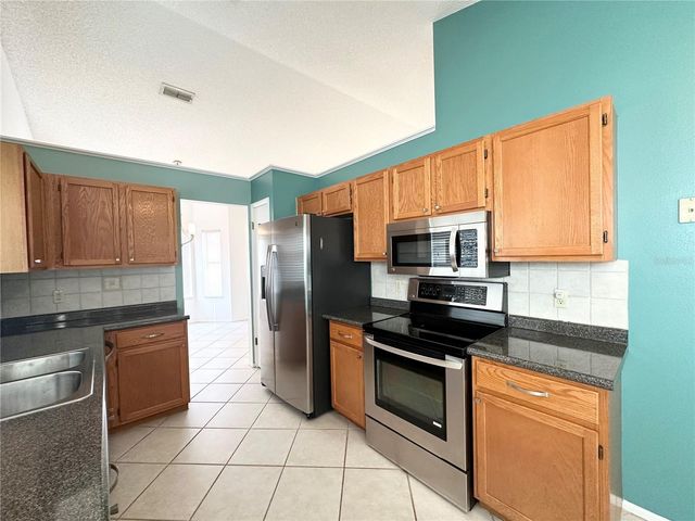 1571 MARGARETE CRESCENT DRIVE, Apopka, FL 32703