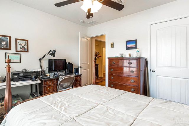 2187 Waltham St, Pensacola, FL 32505