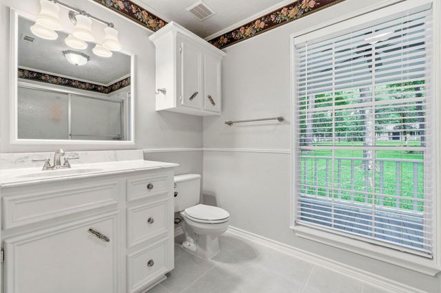 2407 Carriage Ridge Lane, Conroe, TX 77384