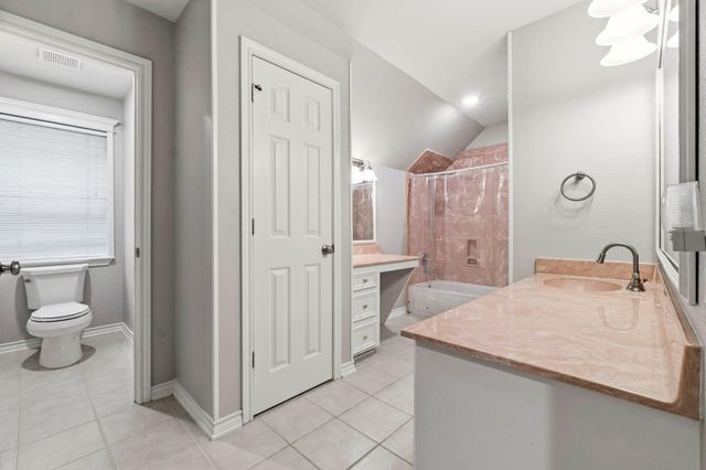 2407 Carriage Ridge Lane, Conroe, TX 77384