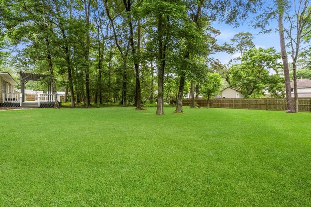 2407 Carriage Ridge Lane, Conroe, TX 77384