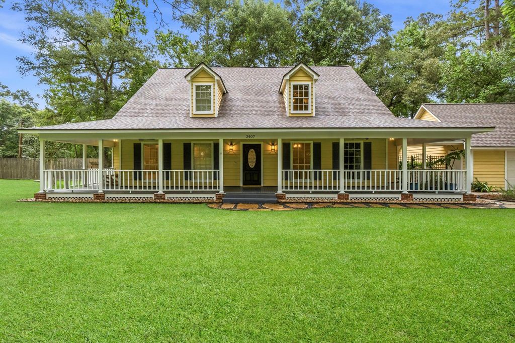 2407 Carriage Ridge Lane, Conroe, TX 77384