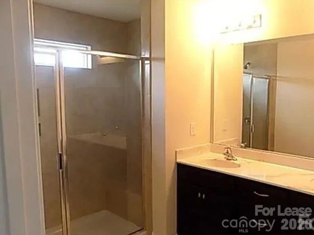 5633 Garrow Glen Road, Charlotte, NC 28278