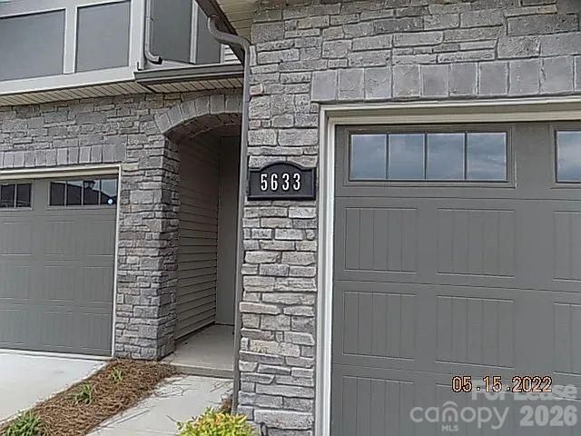 5633 Garrow Glen Road, Charlotte, NC 28278