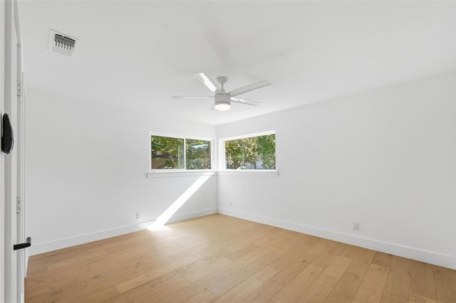 6417 Malcolm Drive, Dallas, TX 75214