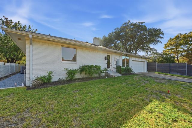 6417 Malcolm Drive, Dallas, TX 75214