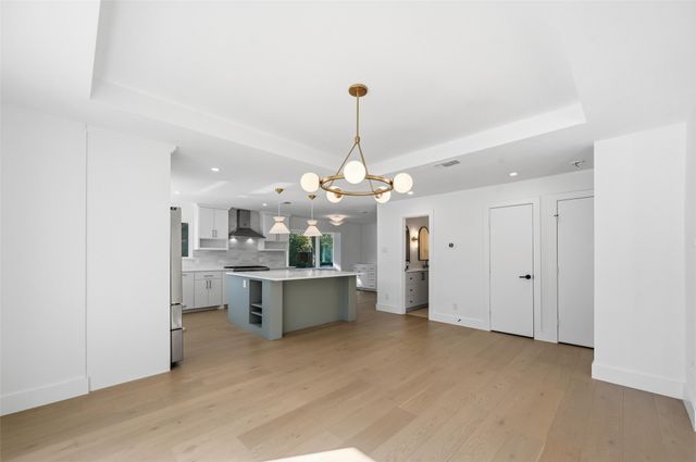 6417 Malcolm Drive, Dallas, TX 75214