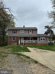 4205 AMELIA DR, Fredericksburg, VA 22408