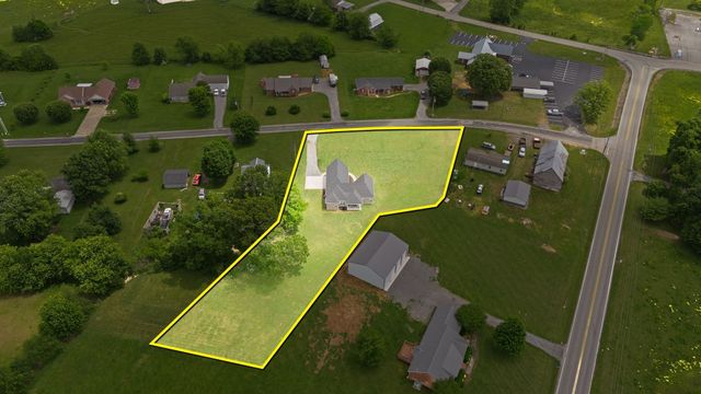 65 Joe Blanton Rd, Woodbury, TN 37190