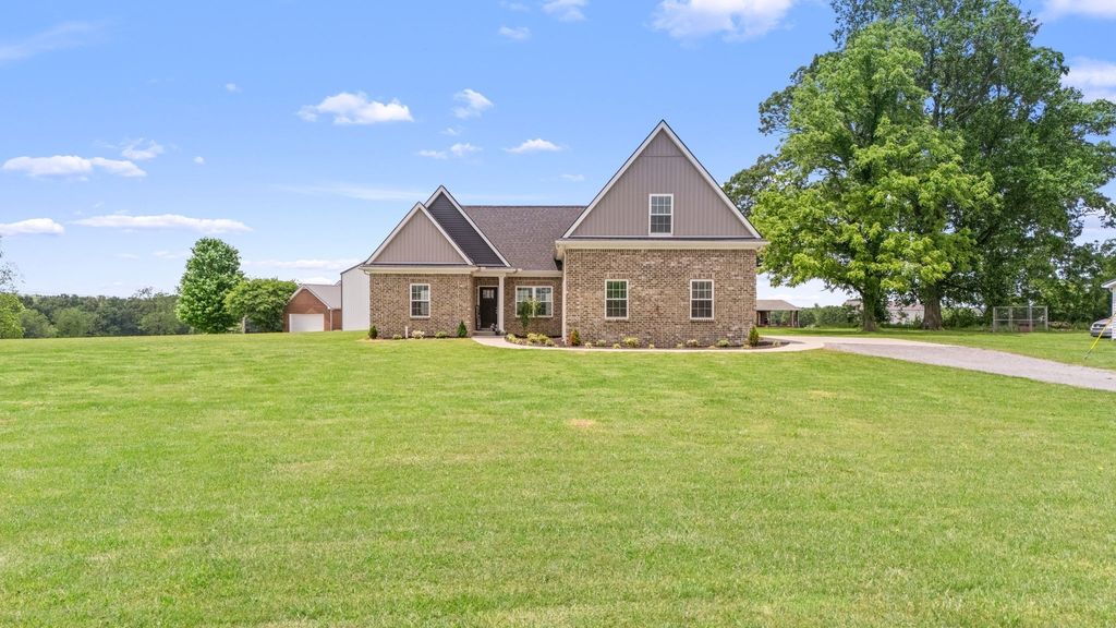 65 Joe Blanton Rd, Woodbury, TN 37190