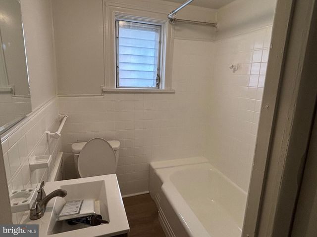 1631 WAKELING ST, Philadelphia, PA 19124