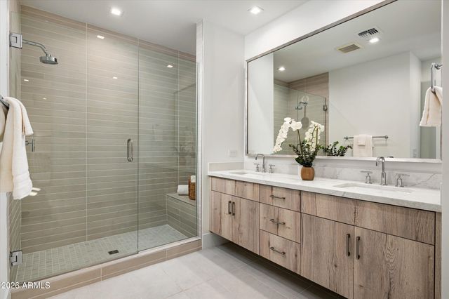 37200 N CAVE CREEK Road 1108, Scottsdale, AZ 85262