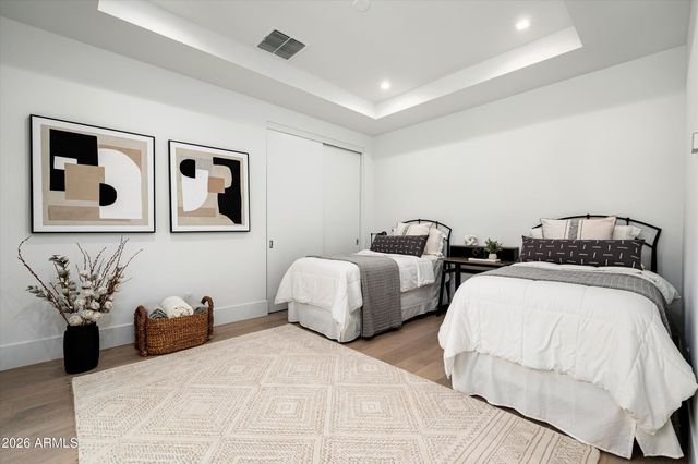 37200 N CAVE CREEK Road 1108, Scottsdale, AZ 85262