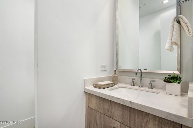 37200 N CAVE CREEK Road 1108, Scottsdale, AZ 85262