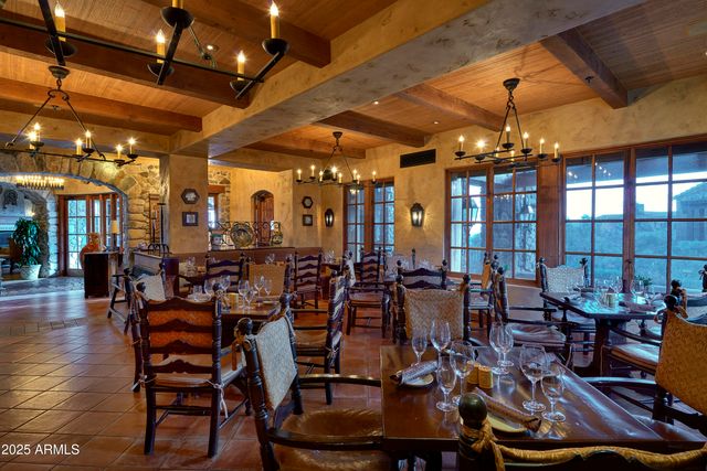 37200 N CAVE CREEK Road 1108, Scottsdale, AZ 85262