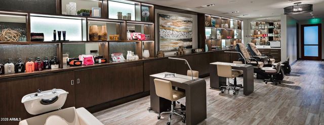 37200 N CAVE CREEK Road 1108, Scottsdale, AZ 85262