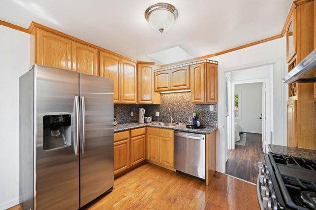 2042 29th Avenue, San Francisco, CA 94116