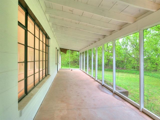 1601 W Harrison Avenue, Guthrie, OK 73044