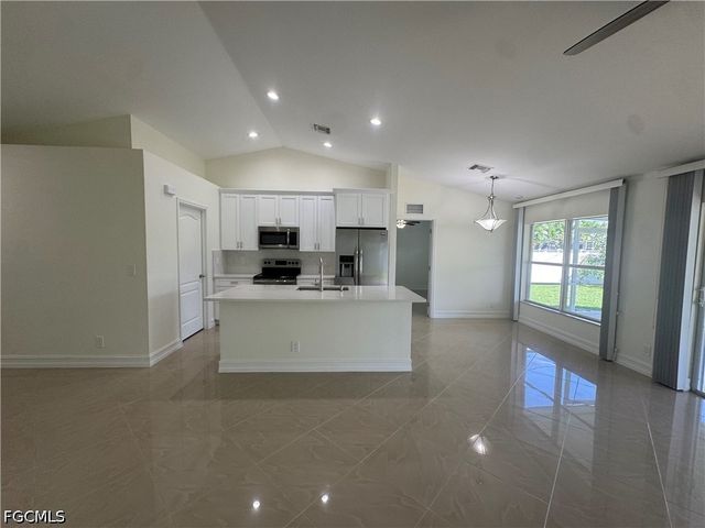 1626 Four Mile Cove PKWY, Cape Coral, FL 33990