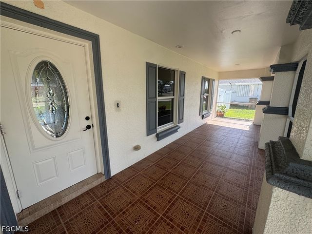1626 Four Mile Cove PKWY, Cape Coral, FL 33990