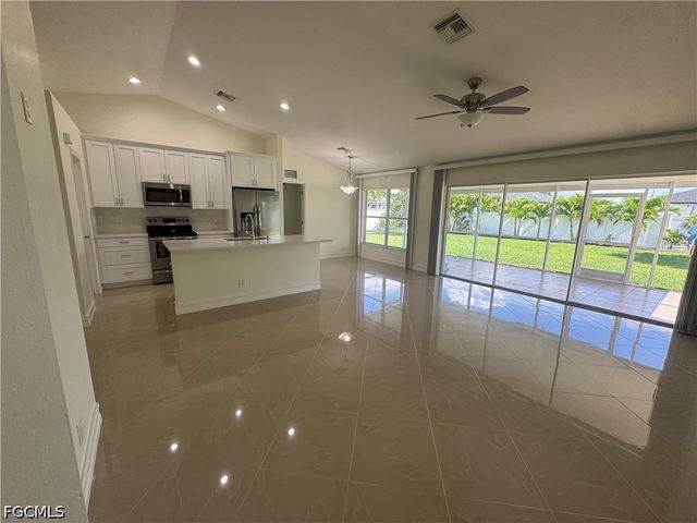 1626 Four Mile Cove PKWY, Cape Coral, FL 33990