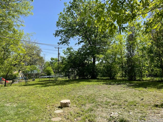 138 SHADY RILL, San Antonio, TX 78213