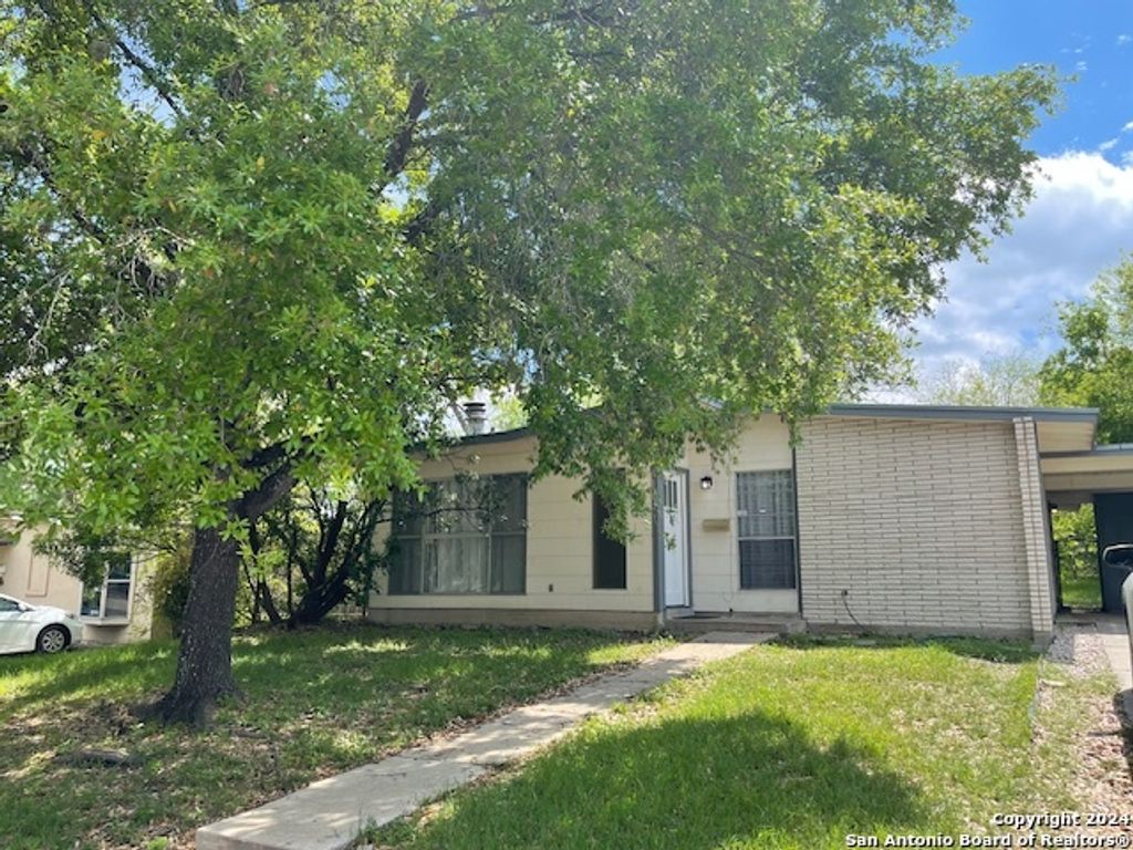 138 SHADY RILL, San Antonio, TX 78213