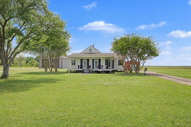 319 Isle Of Cuba Road, Schriever, LA 70395