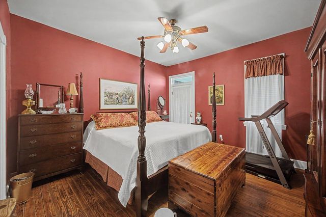 319 Isle Of Cuba Road, Schriever, LA 70395