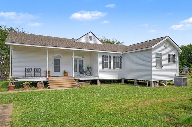319 Isle Of Cuba Road, Schriever, LA 70395