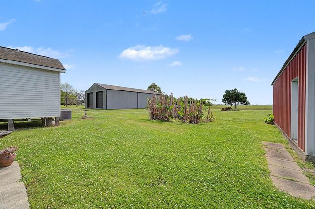 319 Isle Of Cuba Road, Schriever, LA 70395