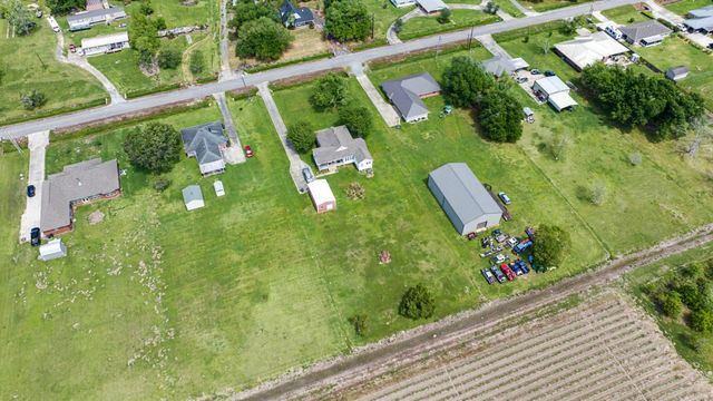319 Isle Of Cuba Road, Schriever, LA 70395