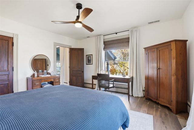 211 E Main Street, Lisbon, IA 52253