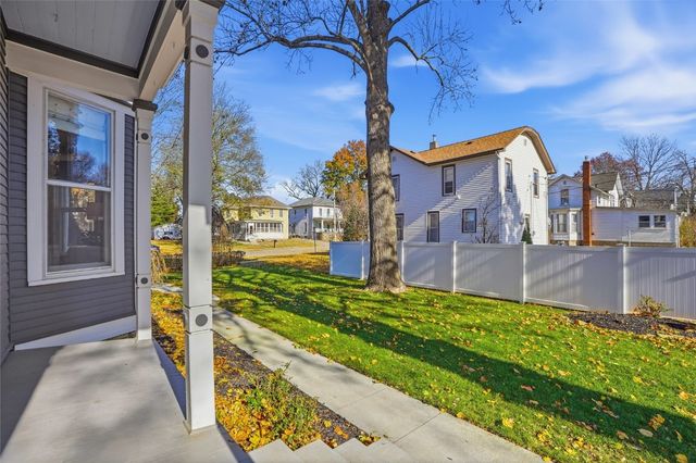 211 E Main Street, Lisbon, IA 52253