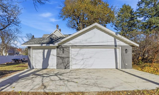 211 E Main Street, Lisbon, IA 52253