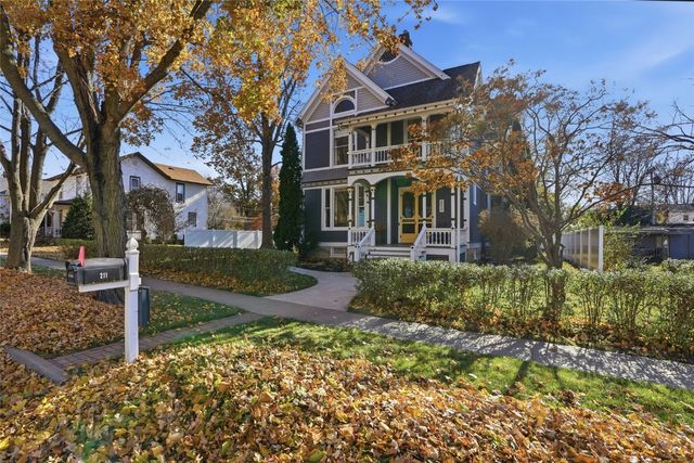 211 E Main Street, Lisbon, IA 52253